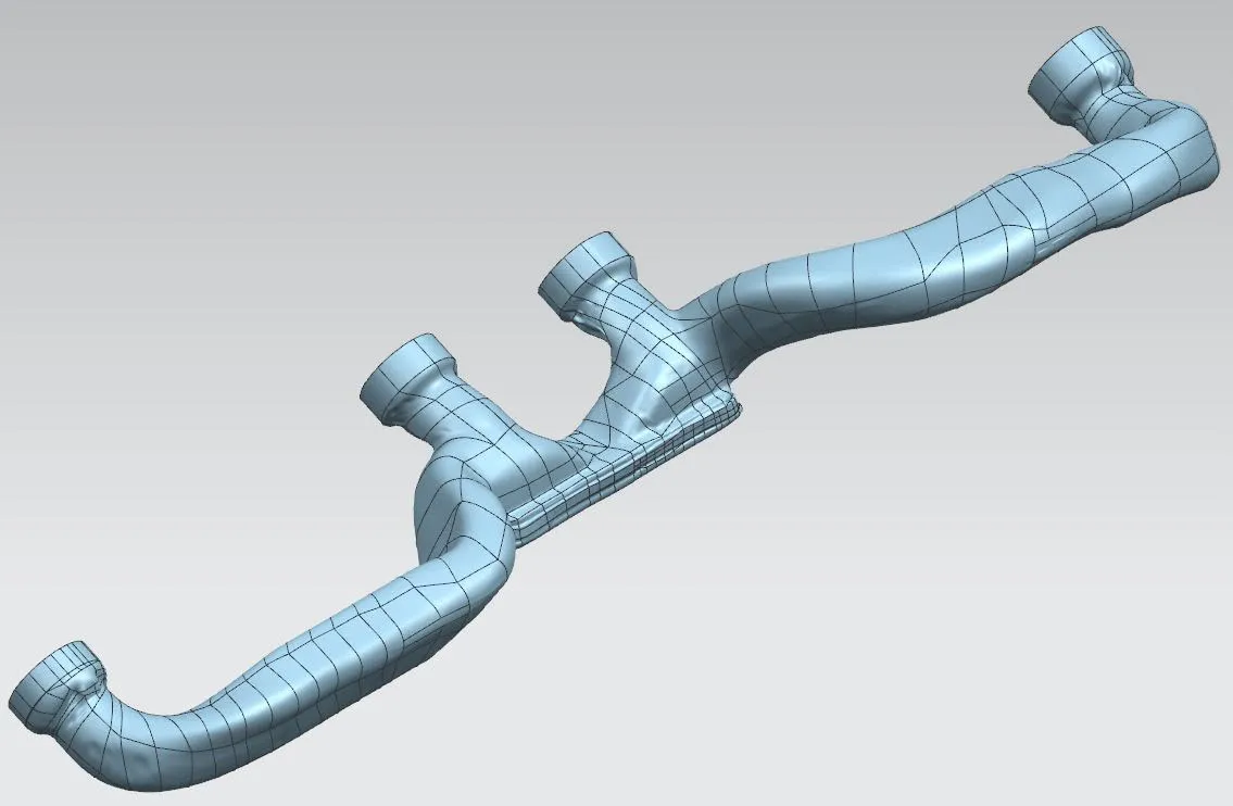 Collettore di scarico ricostruito al CAD a partire dalla scansione 3D